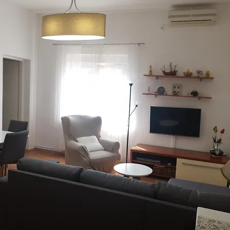 Apartment Apartman Borik *