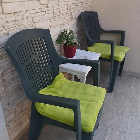 Apartment Apartman Borik *